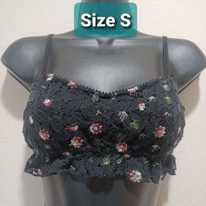 Kendall and Kylie Black Floral Lace Crop Cami Top Size Size S
